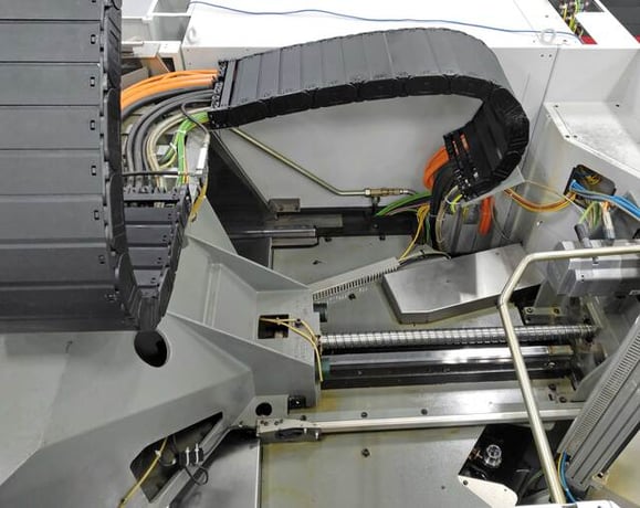 Hermle #C30U, 5-Axis machining center, 25.6" X, 23.6" Y, 19.7" Z, 20-18000 RPM, 20 HP, 75 automatic tool - Image 9
