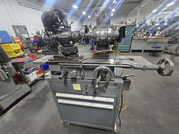 Royal Oak, Universal Grinder, 5-1/2" diameter x 8" L max, 240 V., 3ph, tooling - Image 1