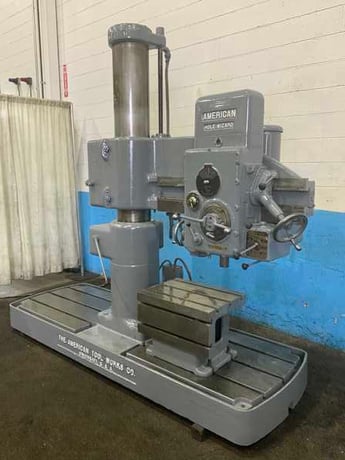 3' -11" American, radial arm drill, 36" x 46" dual base, power elevation/column clamping, 5 HP - Image 1