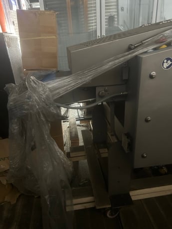 Steen #ST700, Dual-lane Poultry Skinning Line, CE certified w/Conveyor & Trimming, 4070 UPM, 220-240 V. - Image 2