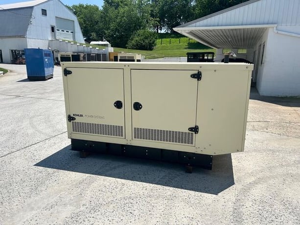 40 KW Kohler, Nat Gas LP Generator, 1PH, 120/240 Volts, 1083 hours, 2012 - Image 9