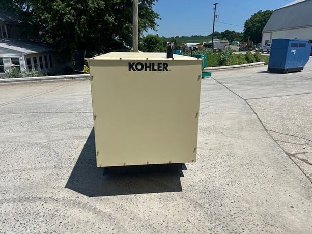 40 KW Kohler, Nat Gas LP Generator, 1PH, 120/240 Volts, 1083 hours, 2012 - Image 10