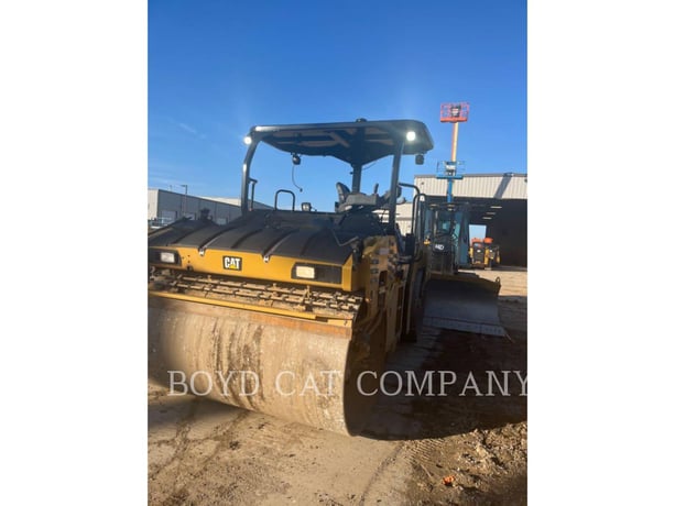 Caterpillar CB15, Twin Drum Roller, 2798 hours, S/N: M9400208, 2019 - Image 1