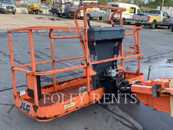 Jlg Industries, Inc. 600S, Articulated Boom Lift, 1628 hours, S/N: 0300197728, 2015 - Image 3
