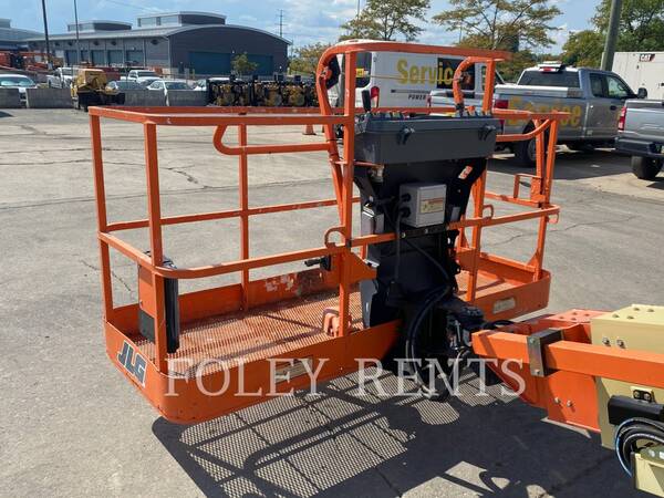 Jlg Industries, Inc. 600S, Articulated Boom Lift, 830 hours, S/N: 0300154978, 2021 - Image 3