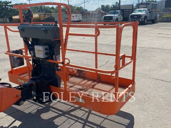Jlg Industries, Inc. 600S, Articulated Boom Lift, 830 hours, S/N: 0300154978, 2021 - Image 4