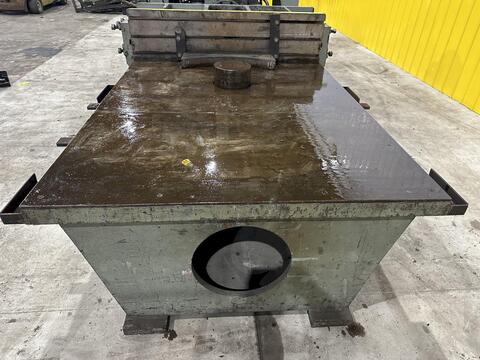 200 Ton, Beatty #20060N, Hydraulic Bulldozer Type Horizontal Press, 15" Stroke, 12" Cylinder diameter, 61" - Image 9