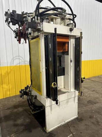 200 Ton, AMD, 4-Post Heavy Duty Hydraulic Press, 16" Shut H, 18.5" Between Housing, 15" x 18" Bed & Ram, 75 - Image 2