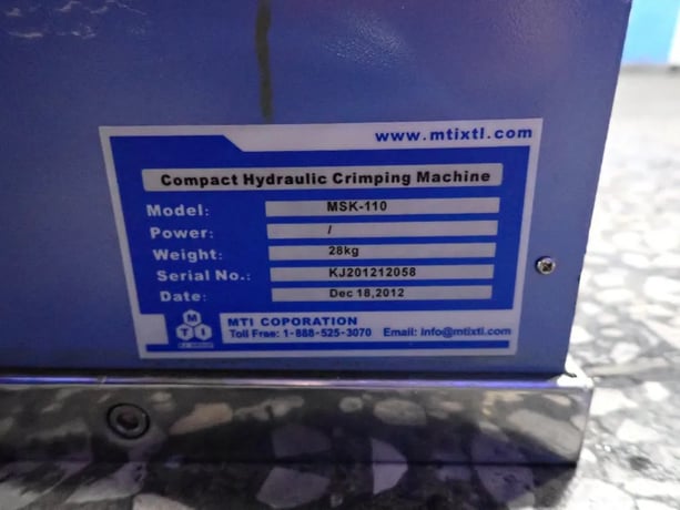 MTI Corp. #MSK-110, Hydraulic Crimping Machine, Coin Crimping, 28 kg Weight, w/Pressure Meter, 2012 - Image 5