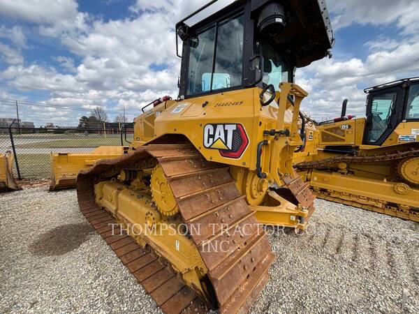 Caterpillar D5, Crawler Dozer, 1865 hours, S/N: Z6A02469, 2024 - Image 4