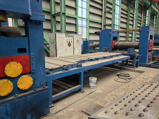 78.7" x .787" Cut-To-Length line, 66000 lb., peeler / holddown, coil car, slitter head, leveler - Image 5