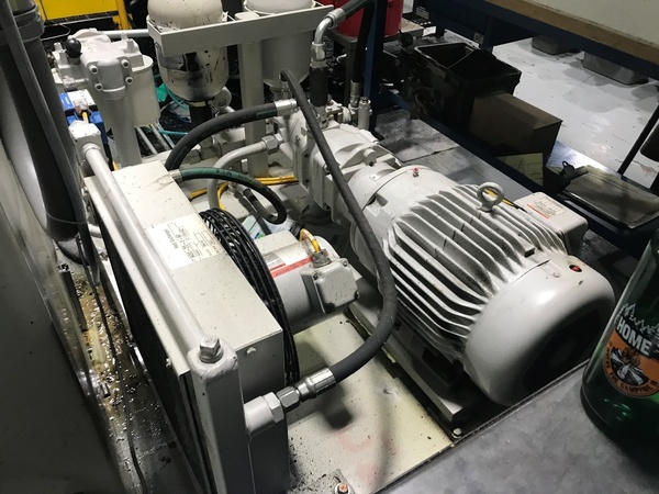 Hydromat #Epic-R/T-HW25-12, with saw, bar feed, inverter, chip conveyor, serial #040987-275 - Image 4