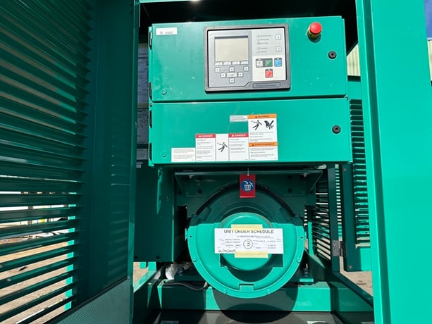 300 KW Cummins #DQDAC, diesel gen, QSL9-G7 engine, 418 HP, Tier 3, 120/208 Volts, PMG, UL 2200, weatherproof - Image 8