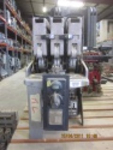 600 Amps, ITE, KB-E, manually operated, drawout, #AB1015 - Image 2