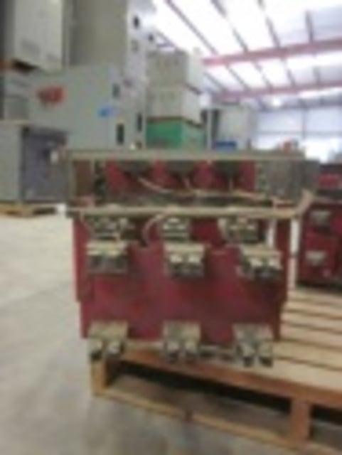 800 Amps, Westinghouse, DSL-206, manually operated, drawout, #AB0682 - Image 3