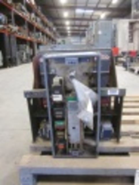 2000 Amps, Square D, PB-2000-M3S, manually operated, Fixed, #AB0698 - Image 2