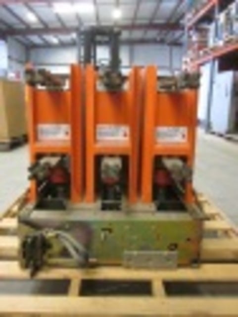 1200 Amps, General Electric, VB1-13.8-500-0, electrically operated, drawout, #VB2557 - Image 3