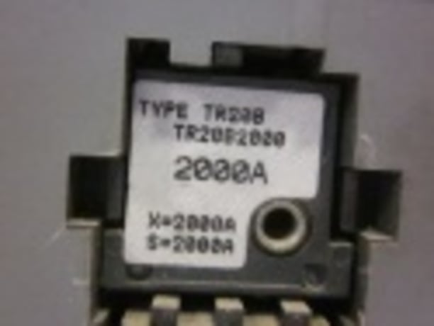 2000 Amps, General Electric, SSD20B220, manually operated, drawout, #IC0071 - Image 3