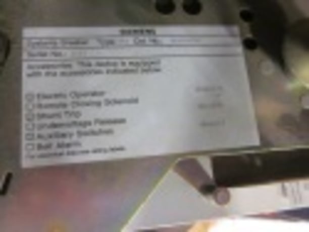 4000 Amps, Siemens, SBS4000, manually operated, drawout, #IC3124 - Image 1