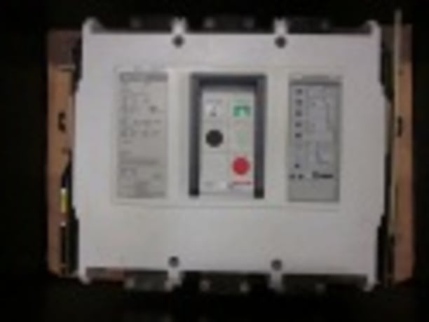 4000 Amps, Siemens, SBS4000, manually operated, drawout, #IC3124 - Image 5