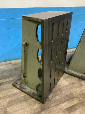 33" x 47-3/4" x 27" Angle plates, 1 set - Image 2