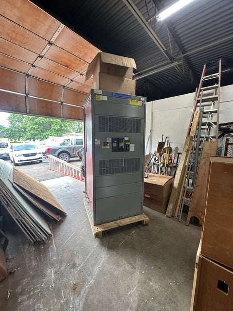4000 Amps, General Electric, Main Breaker Distribution Panelboard 277/480 Volts, 3P4W Indoor LIG RELT - Image 4