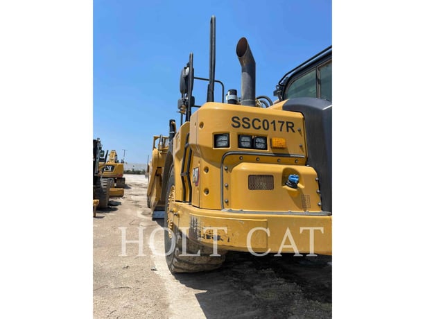 Caterpillar 621, Wheel Tractor Scraper, 1602 hours, S/N: WYD00132, 2024 - Image 2