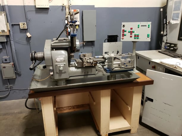 Hardinge #HSL-59, automatic production speed lathe w/ controls & cutoff - Image 1