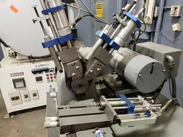 Hardinge #HSL-59, automatic production speed lathe w/ controls & cutoff - Image 5