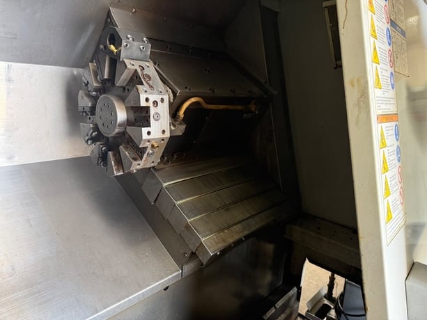 Haas #SL-20T, CNC Lathe, 20" swing, 8" chuck, 2.5" bar, 4000 RPM, 30 HP, 10 station, MistBuster, 208/220 V. - Image 4