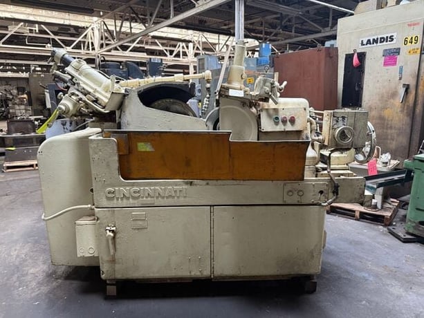 Cincinnati No. 2 Mdl. O-M, 3.5" capacity, 24" grinding diameter, 1953 - Image 1