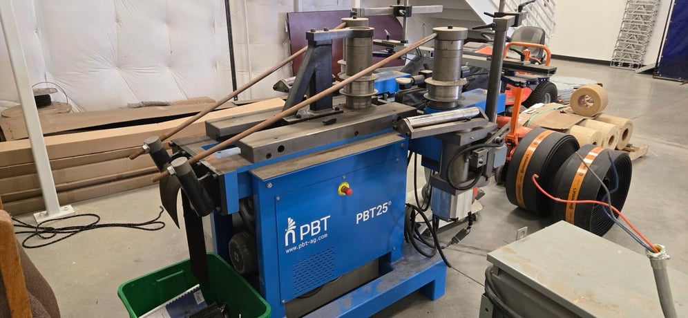 PBT #PBT25-PC400, Pipe Tube Bender, 3 rollers, 22 RPM, 10.4" stroke, 4 HP, 3480 PSI, PC400 cnc, 2021 - Image 5