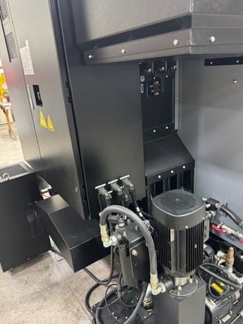 Hurco #VMX-30Ui, 5 Axis Vertical Machining Center, 30" X, 20" Y, 20.5" Z, 12000 RPM, 40 automatic tool - Image 4