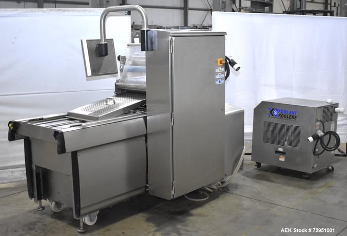 Multivac #T-300, Tray Sealing Machine, 500mm Film Width, 12-30 PPM, R-134A, 220 V., on casters, 2017 - Image 4