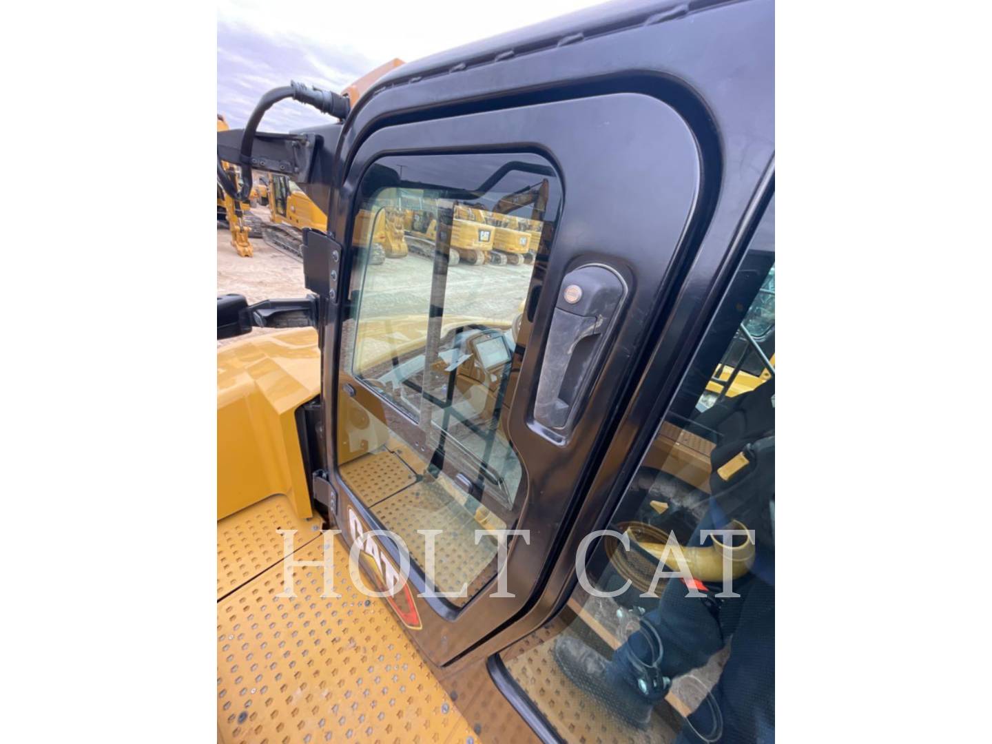 Caterpillar W00 730, Water Truck, 1246 hours, S/N: 3T303673, 2024 - Image 8