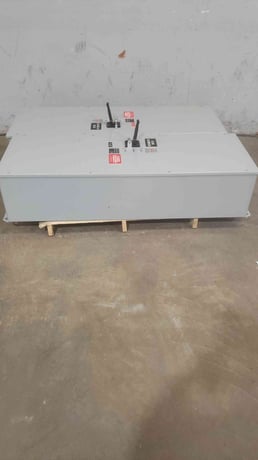1200 Amp. Cutler-Hammer, Battery Disconnect Switch, 500 VDC (2 available) - Image 3