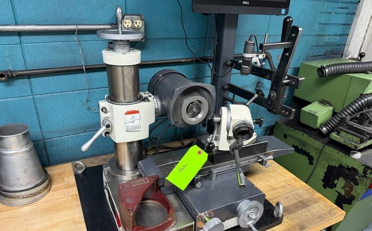 Chevalier #FCG-610, bench type universal tool & cutter grinder w/Dino-Lite digital microscope - Image 4