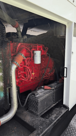 150 KW Cummins #C150D6R, 7992 hours, 2013 - Image 4