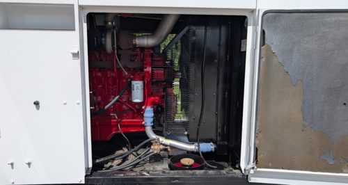 150 KW Cummins #C150D6R, 7992 hours, 2013 - Image 7