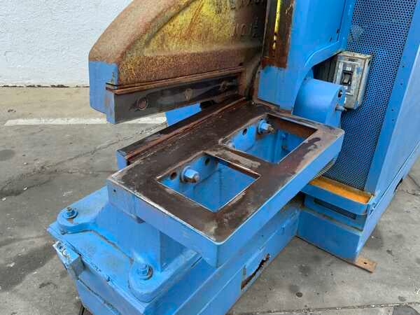 24" Milwaukee #1-1/2, alligator shear, 8-3/4" jaw opening, 40 SPM, 7.5 HP - Image 8