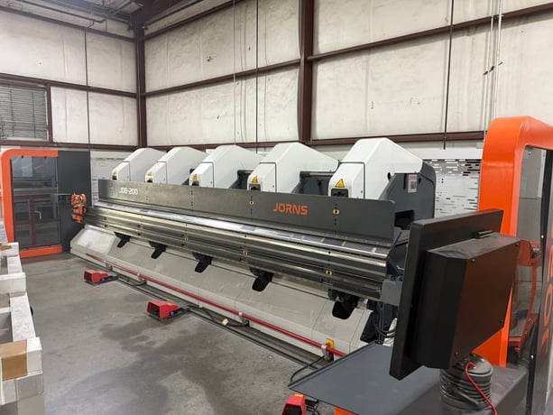 204" Jorns #JDB-200G, Folding Machine, 14 gauge x 17', Slitter SL, Double Servo Pump, Hydraulic Cooling - Image 6