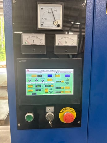 RMT #Jonsen-SGP800, deburring machine, 31.5" work width, 2.6-16.4 FPM, w/ edgebanding, 2011 - Image 4