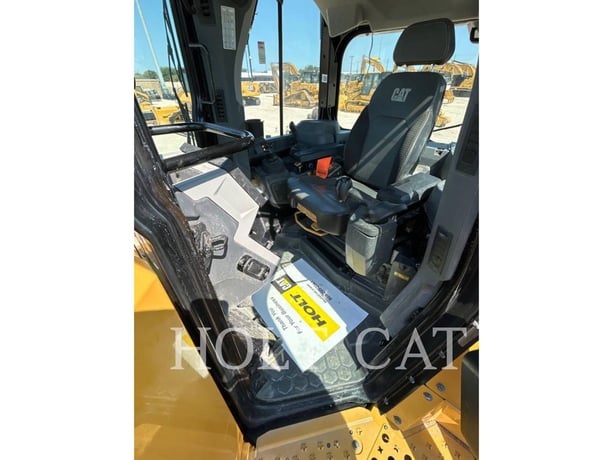 Cat D6XELGPVP3, Skid Steer Loader, 2255 hours, S/N: LRG01271, 2024 - Image 7