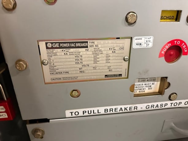 General Electric, 25 KV switchgear lineup, 1200amp with Power Vac breaker VB1 27.0-16-0 - Image 9