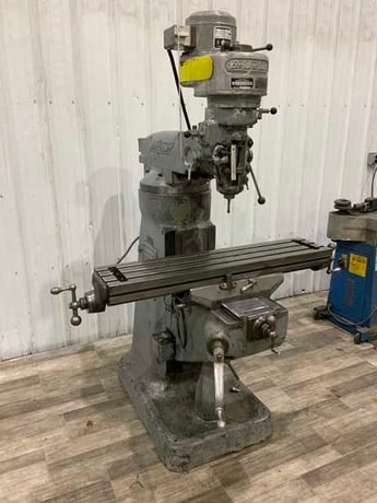 Bridgeport, vertical mill, 9" x42" table, 1 HP, power feed on table, R-8, 30" long. travel, 9" cross travel - Image 2