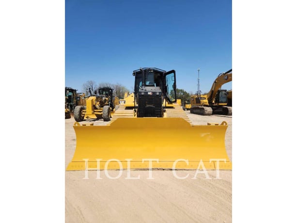 Caterpillar D5-17VP, Crawler Dozer, 234 hours, S/N: KML01427, 2024 - Image 3