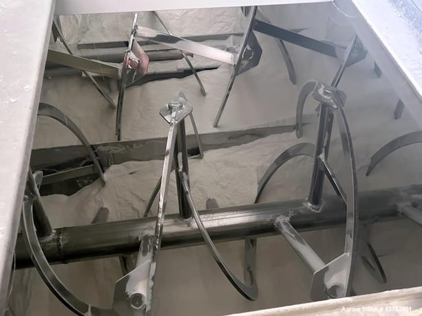 Dual Shaft Ribbon Blender, Stainless Steel, 2x 100 HP, 200 HP, 480 V., 2x 8" bottom outlets, 20000-25000 lb. - Image 10