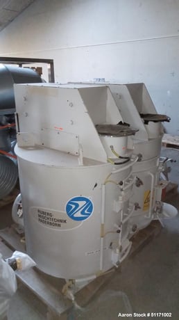 21.2 cu.ft. Ruberg-Mischtechnik KG #HM-600/656, Vert Twin Spiral Batch Mixer, 18-62 RPM, legs, CE marked - Image 2