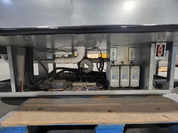 Barker #HV408RI, self service open multi-deck island merchandiser, R507 refrigerant, 18400 BTUH, 2011 - Image 9