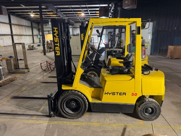 4400 lb. Hyster #H50XM, 5K Mono-Pedal forklift, 15.9" lift height - Image 2